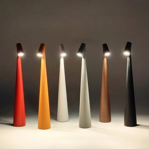 Lampe de bureau ado LED de style nordique