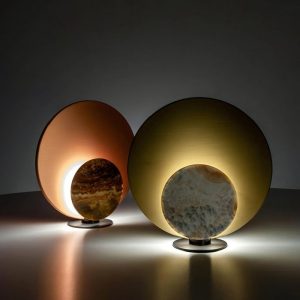 Lampe de bureau art déco et originale OLAPE