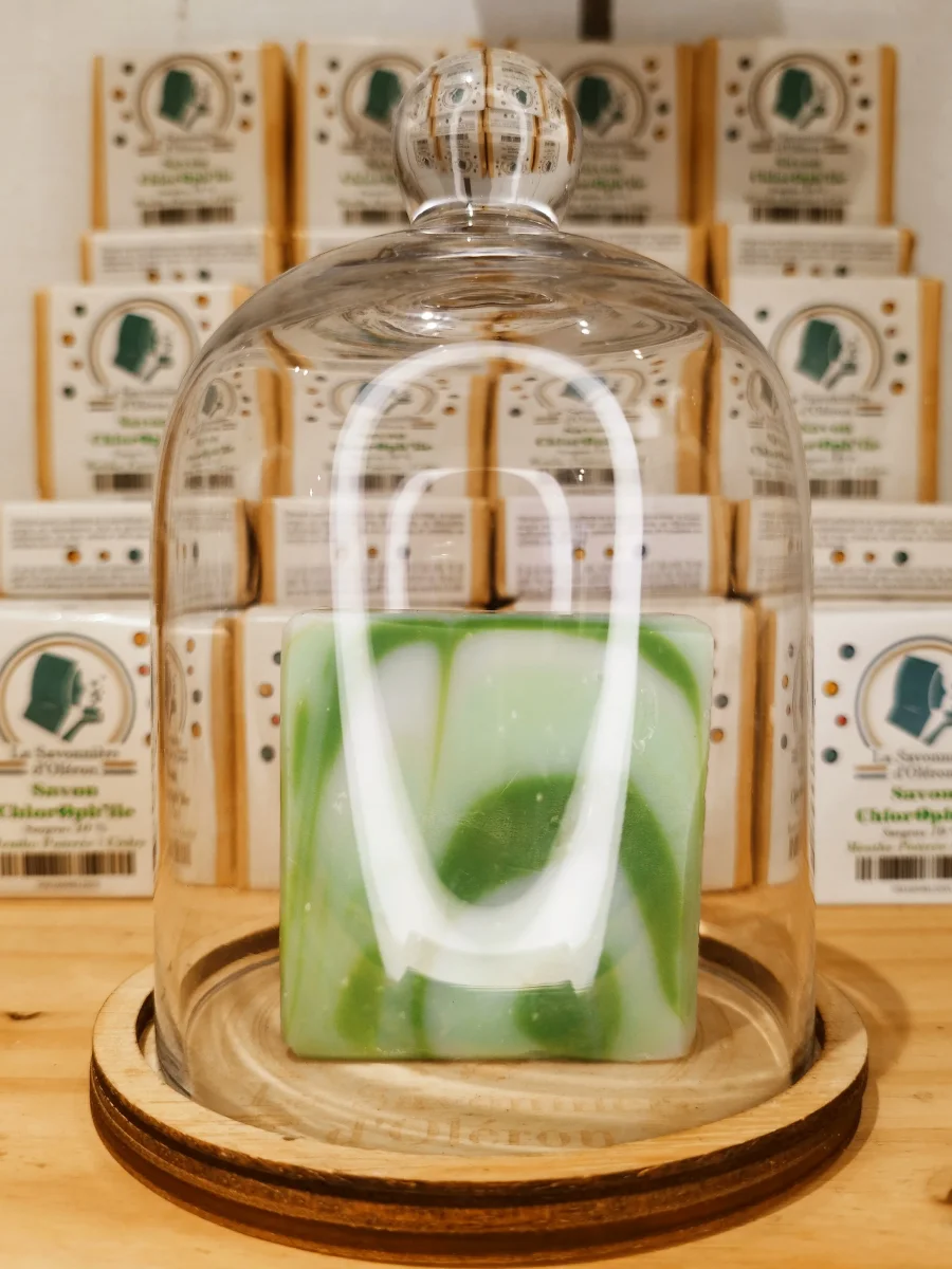 Savon Surgras Bio Menthe Poivrée et Cèdre – Image 3