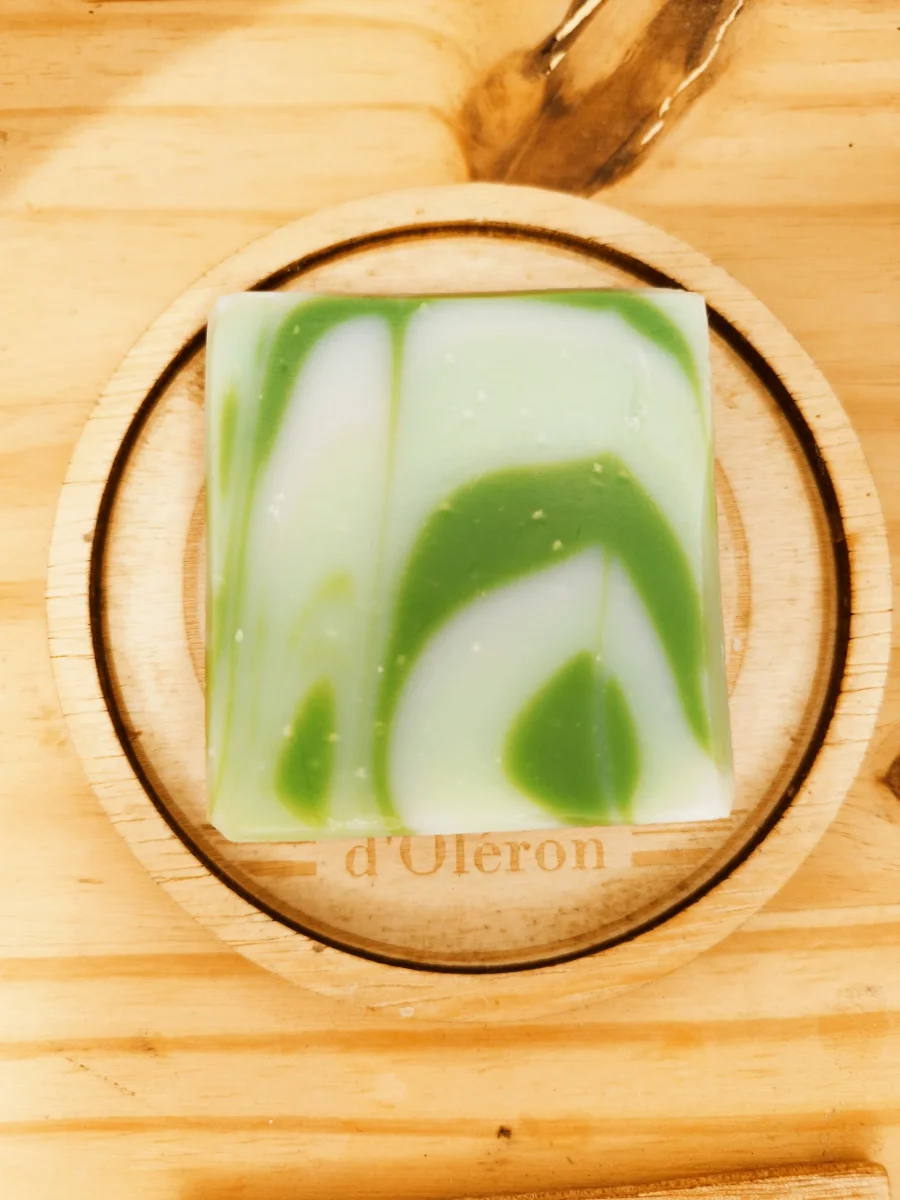 Savon Surgras Bio Menthe Poivrée et Cèdre – Image 5